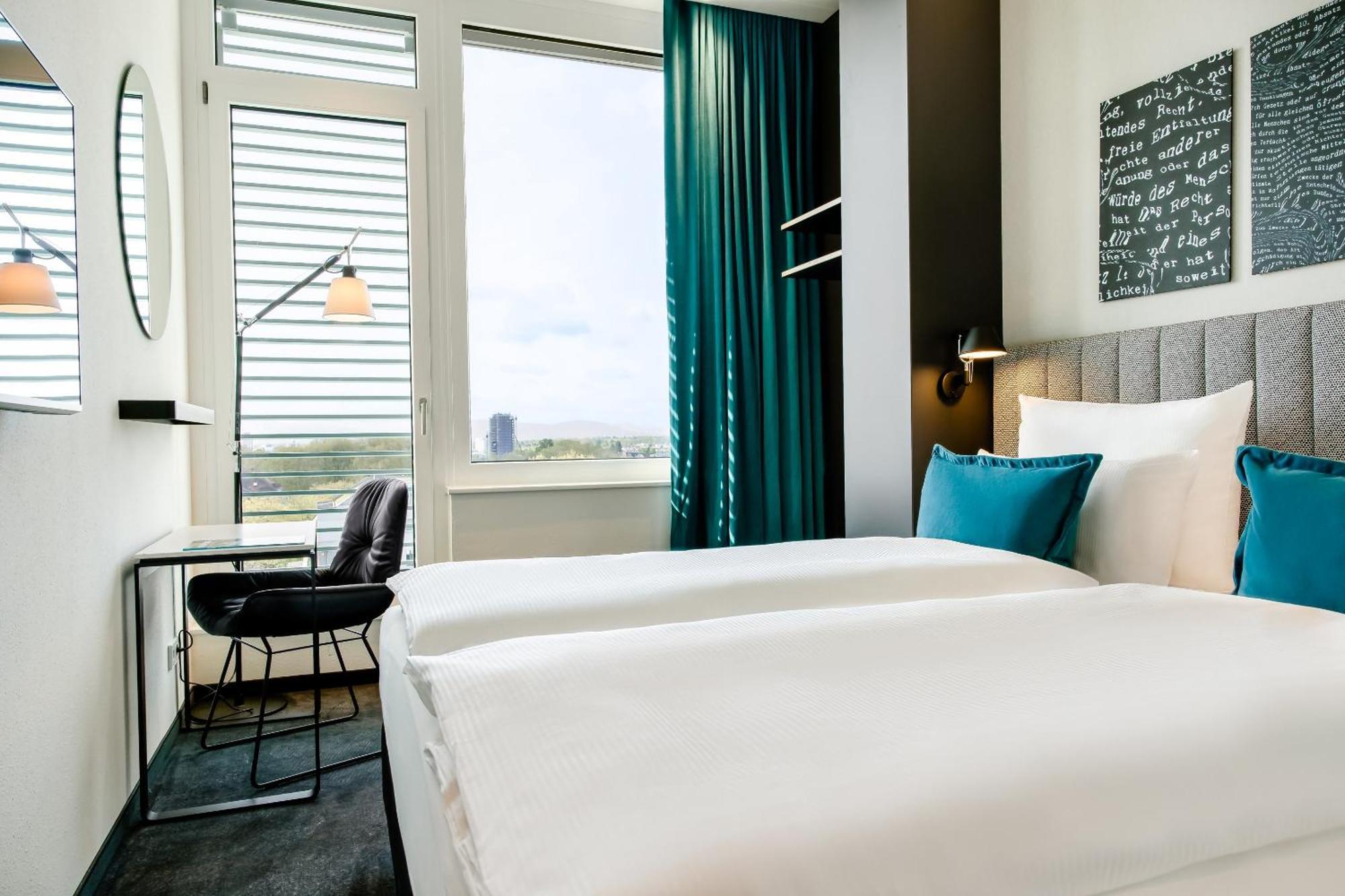 Motel One Karlsruhe Exteriér fotografie