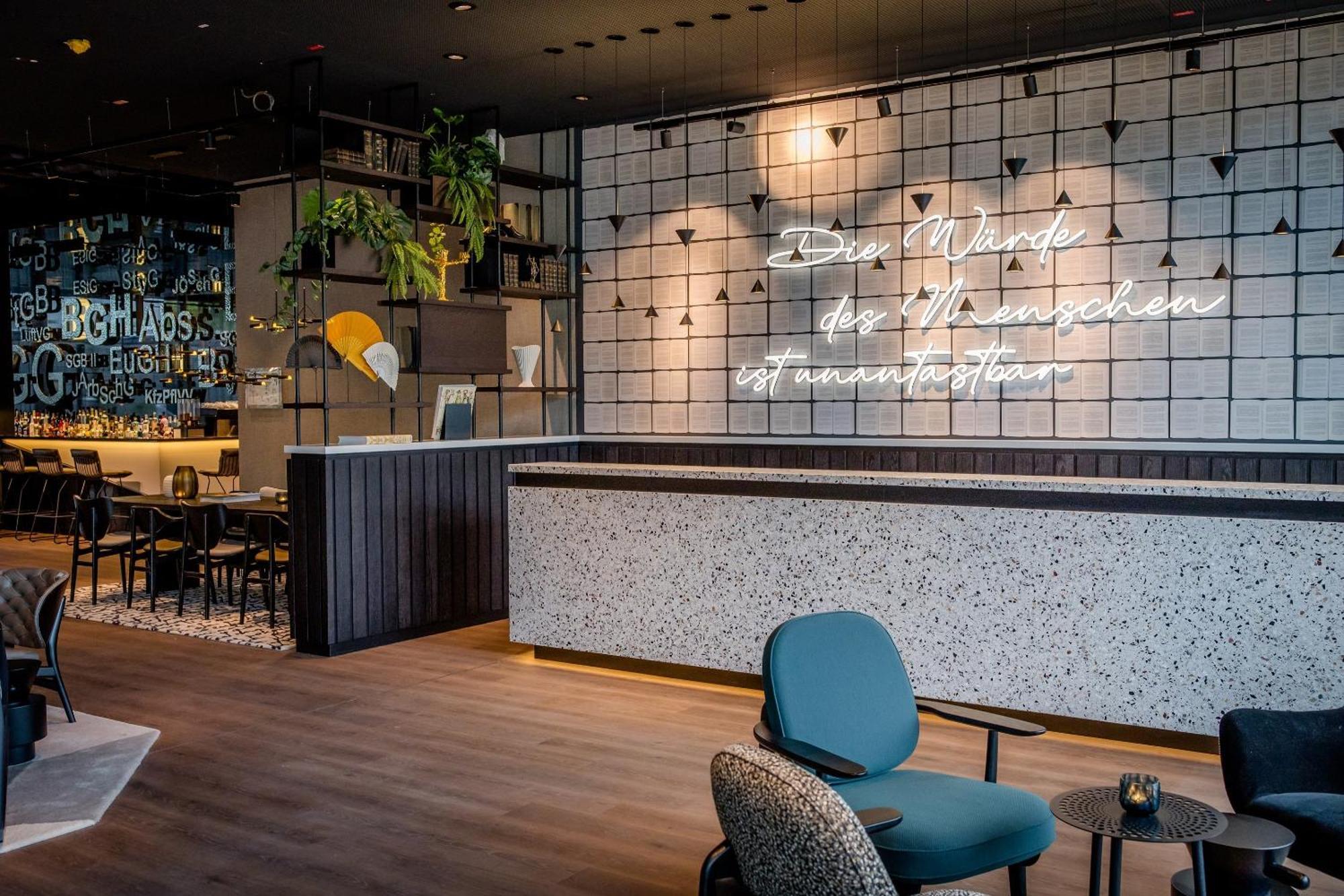 Motel One Karlsruhe Exteriér fotografie