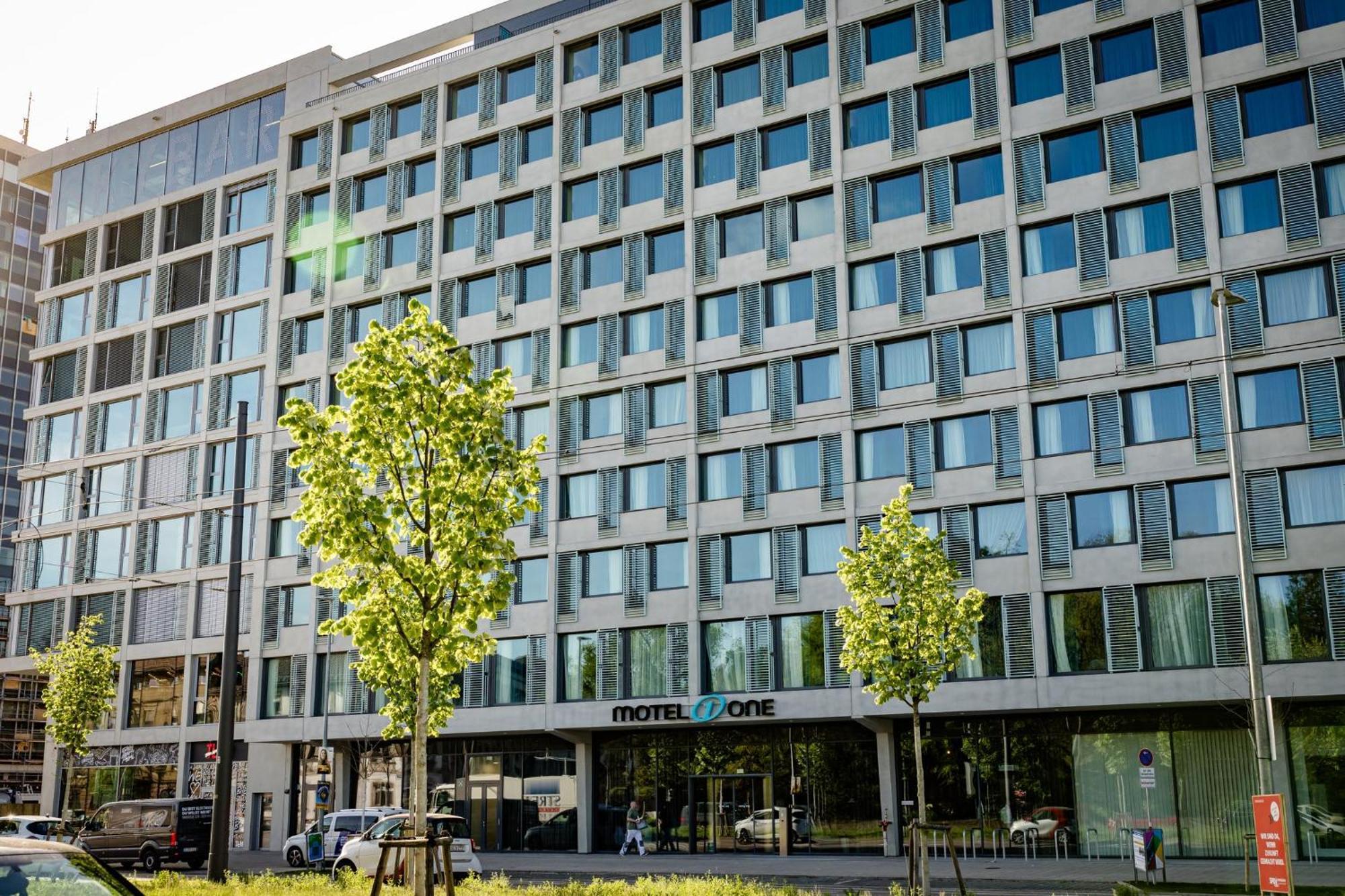 Motel One Karlsruhe Exteriér fotografie